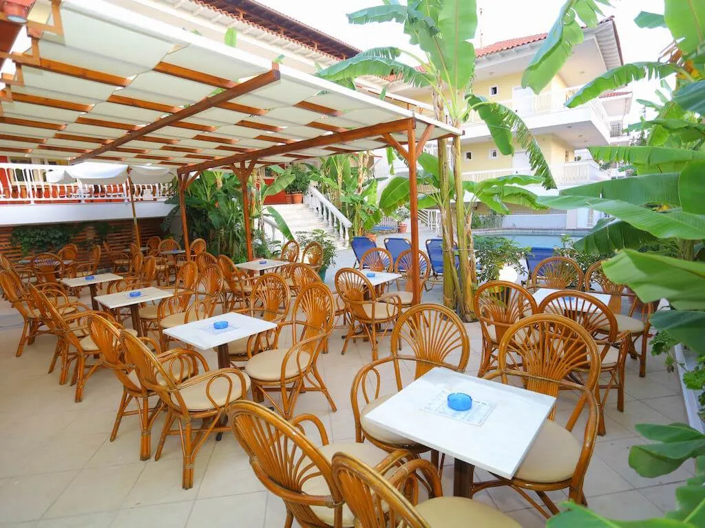 Tiara Holdiays - Hotel Odysseas - bar